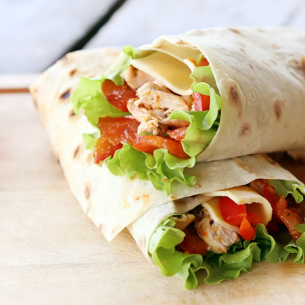 Wrap de Pasta de Pollo y Queso